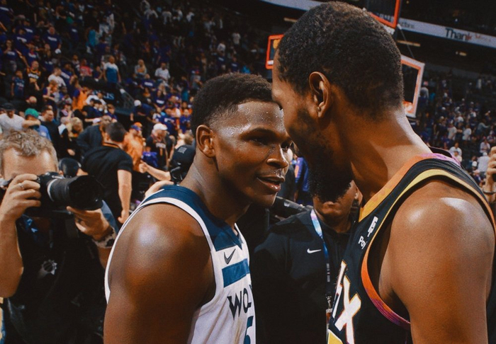 中国男足依 中国男足依